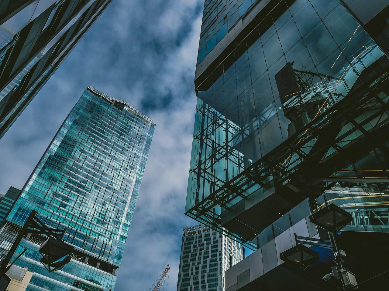 Atak na Zaporoże: Tragiczne skutki bombardowania cywilnych budynków