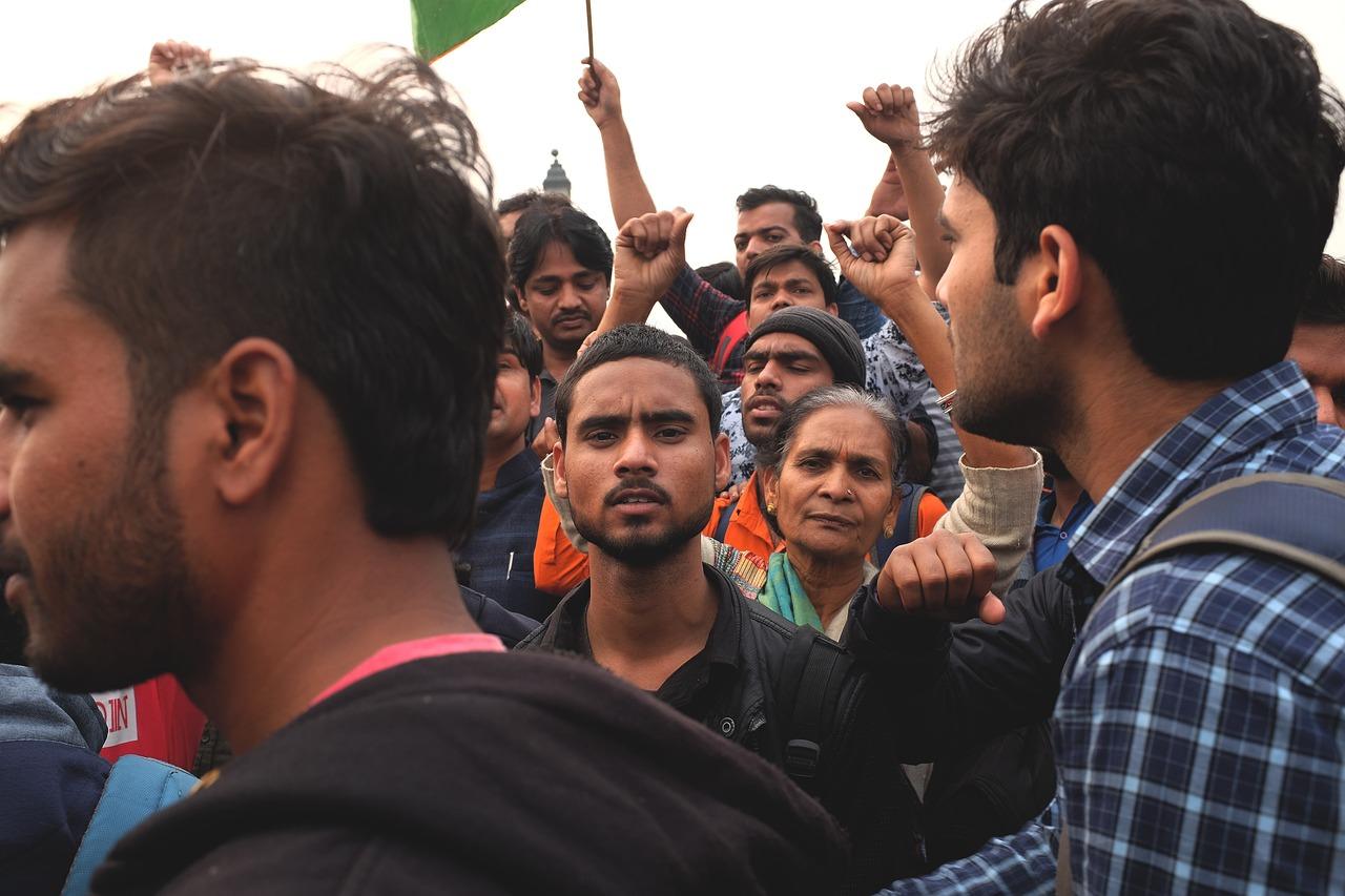 Jak kontrowersje wokół Karola Nawrockiego ujawniają nieznane fakty