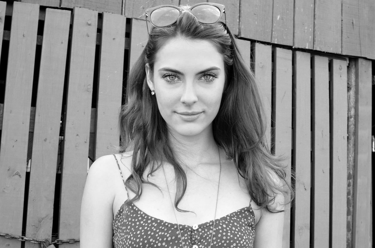 Bp Wiesław Mering UJAWNIA szokujące fakty! Kim jest „moherowy biskup”? NIE UWIERZYSZ!