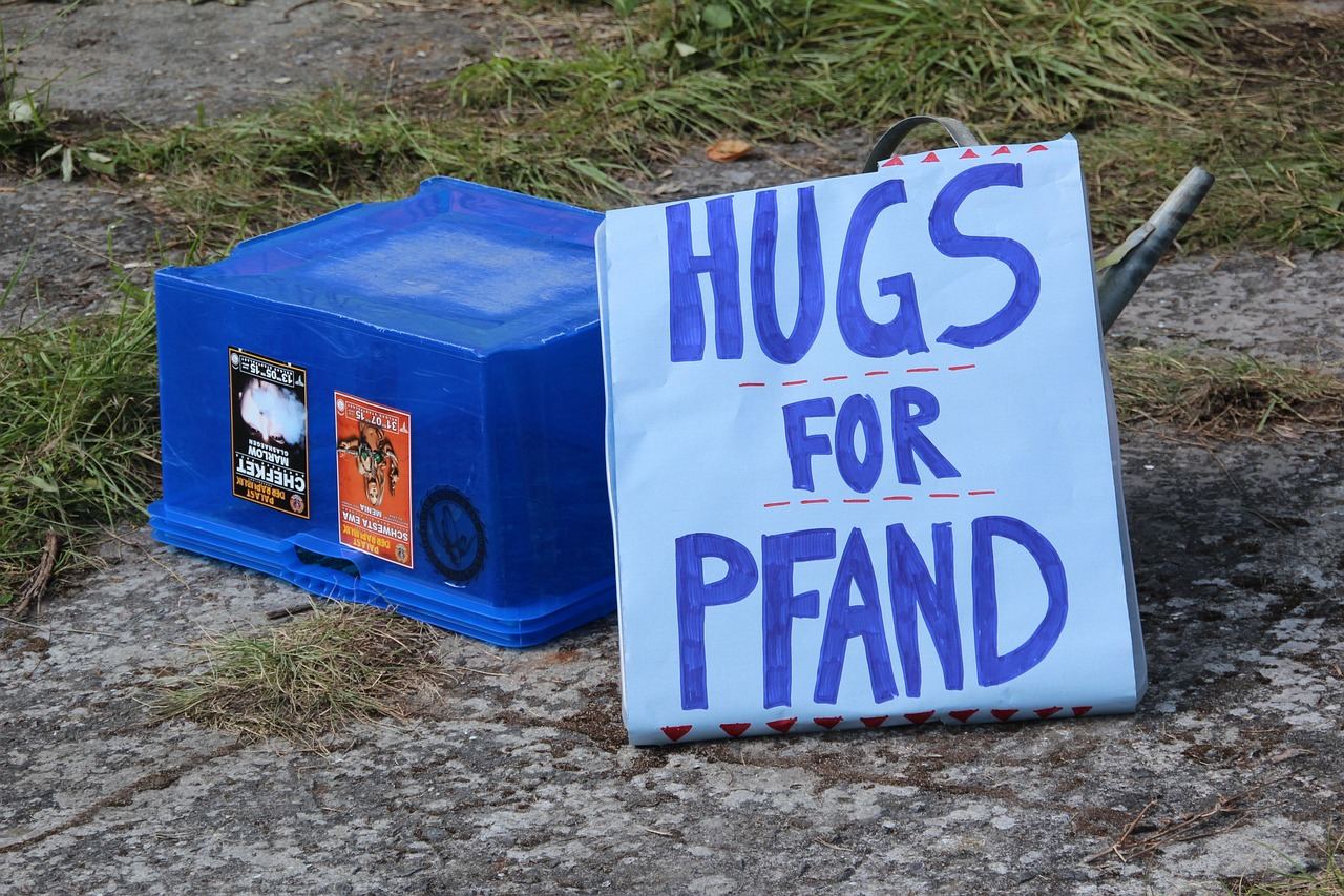 Rząd wprowadza system kaucyjny: Co musisz wiedzieć o butelkach PET?