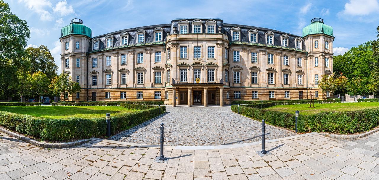 Waldemar rozpoczyna rewolucję w sądach. Co oznacza jego kontrowersyjna decyzja?