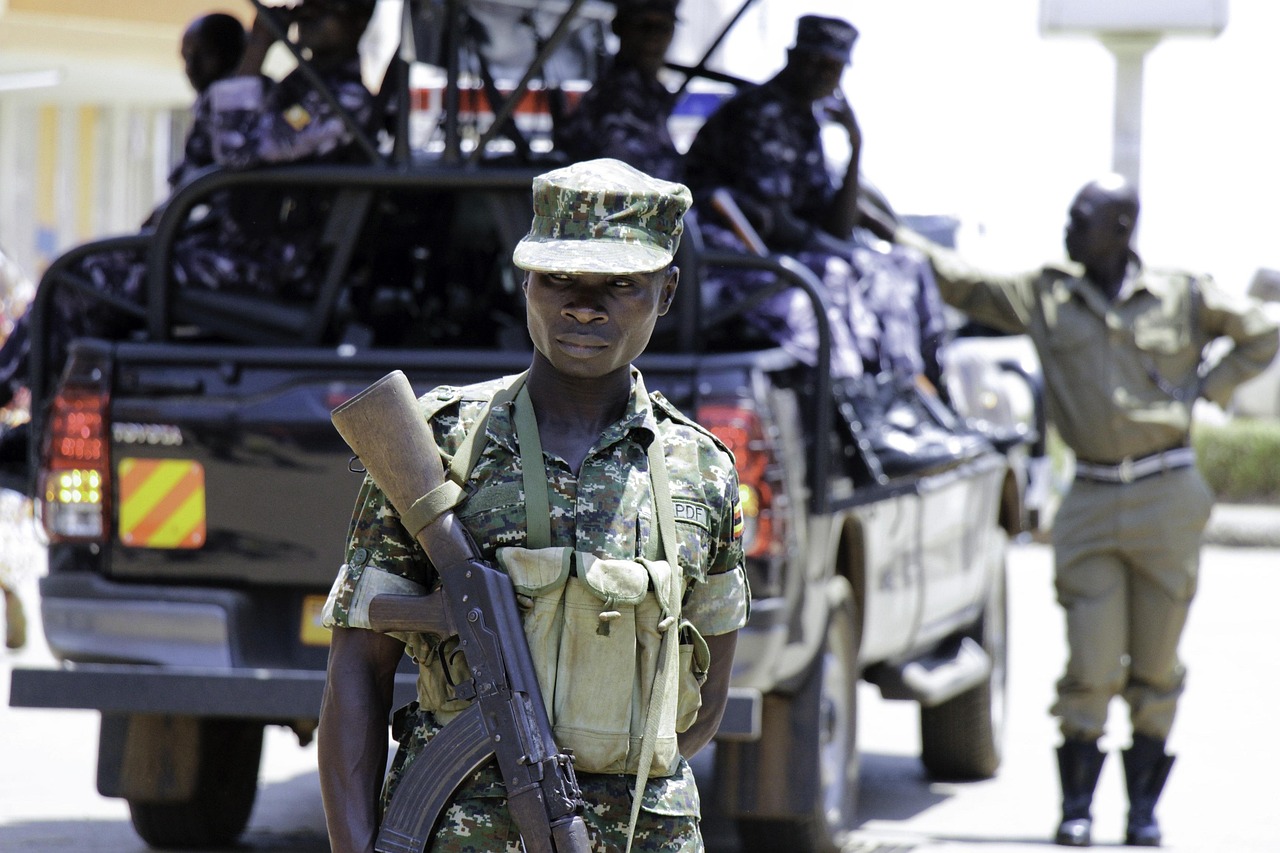 Wojsko na drogach – co oznacza wzmożony ruch kolumn i jak wpływa na bezpieczeństwo?