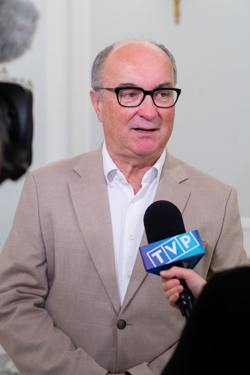 Włodzimierz Czarzasty gasi pożar w koalicji? Analiza słów o Hołowni i przyszłości rządu