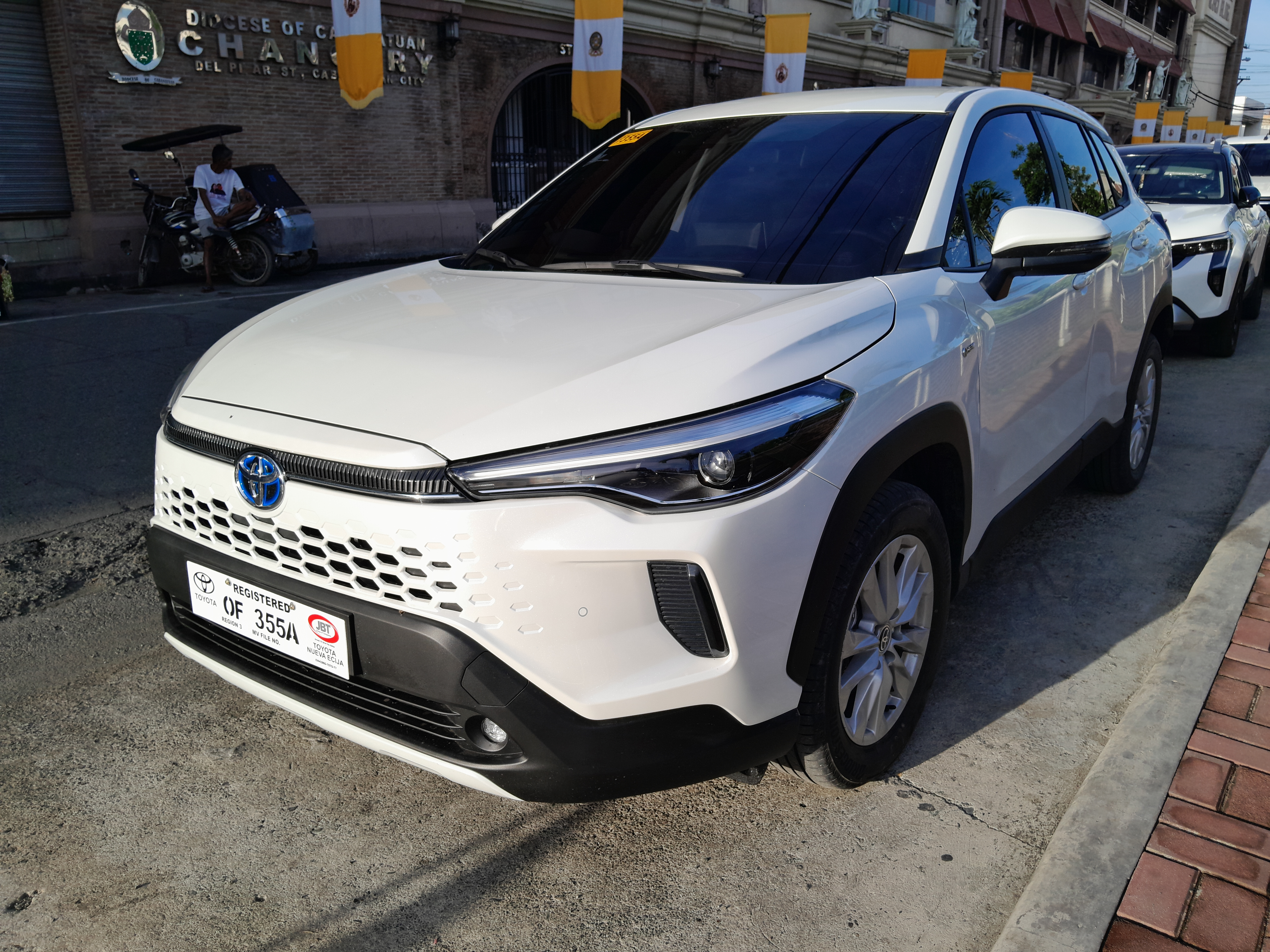 Odkryj bestsellerowy silnik 1.8, który podbija rynek – czy warto się nim zainteresować?