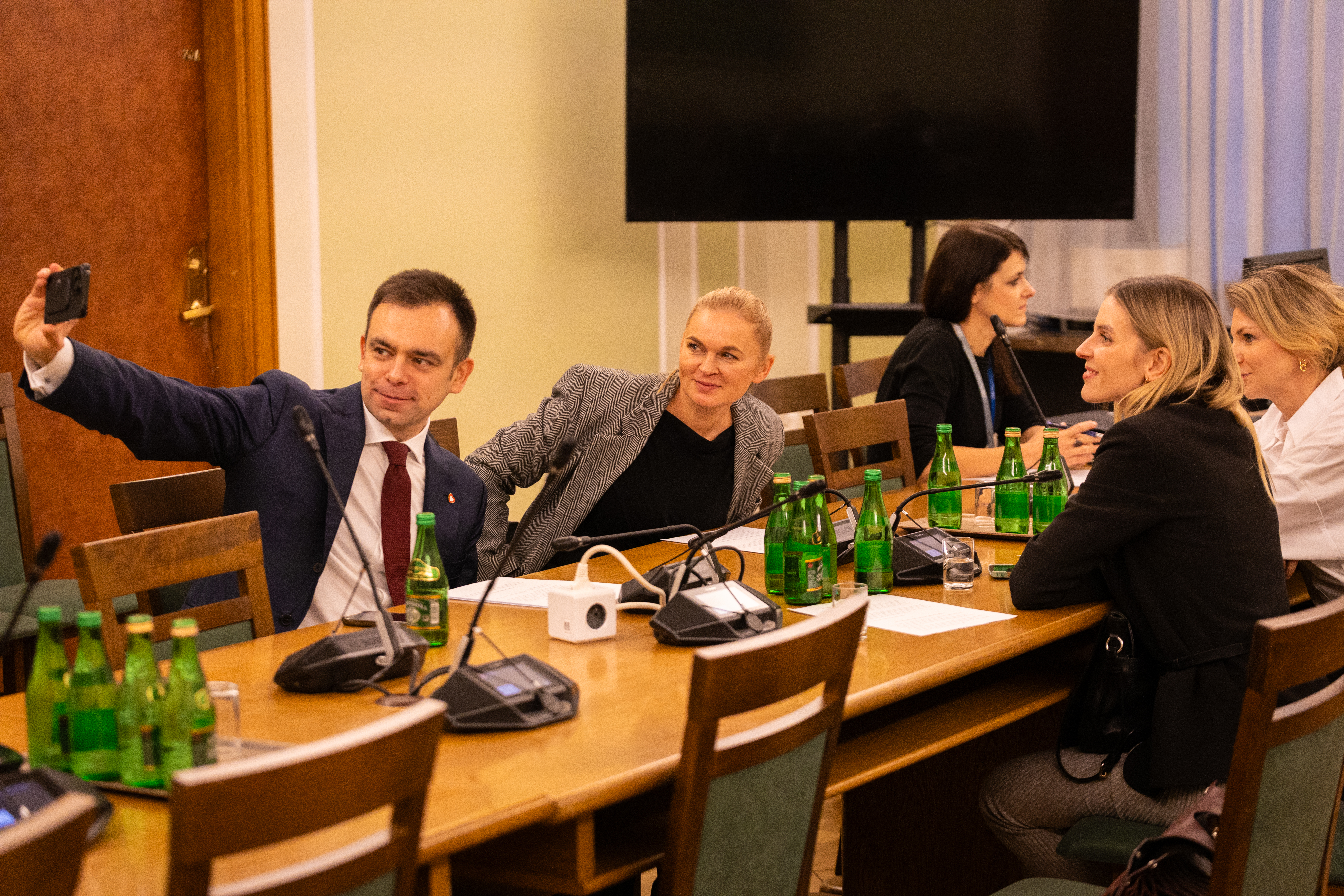 Domański: Czy podatek cyfrowy ma szansę na życie przy obecnej władzy?