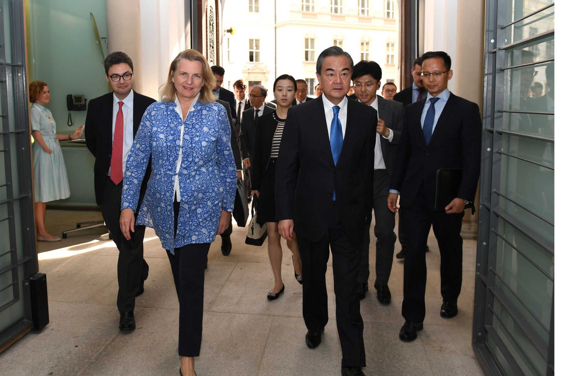 Szef chińskiej dyplomacji w Warszawie. Polska w strategicznej grze mocarstw