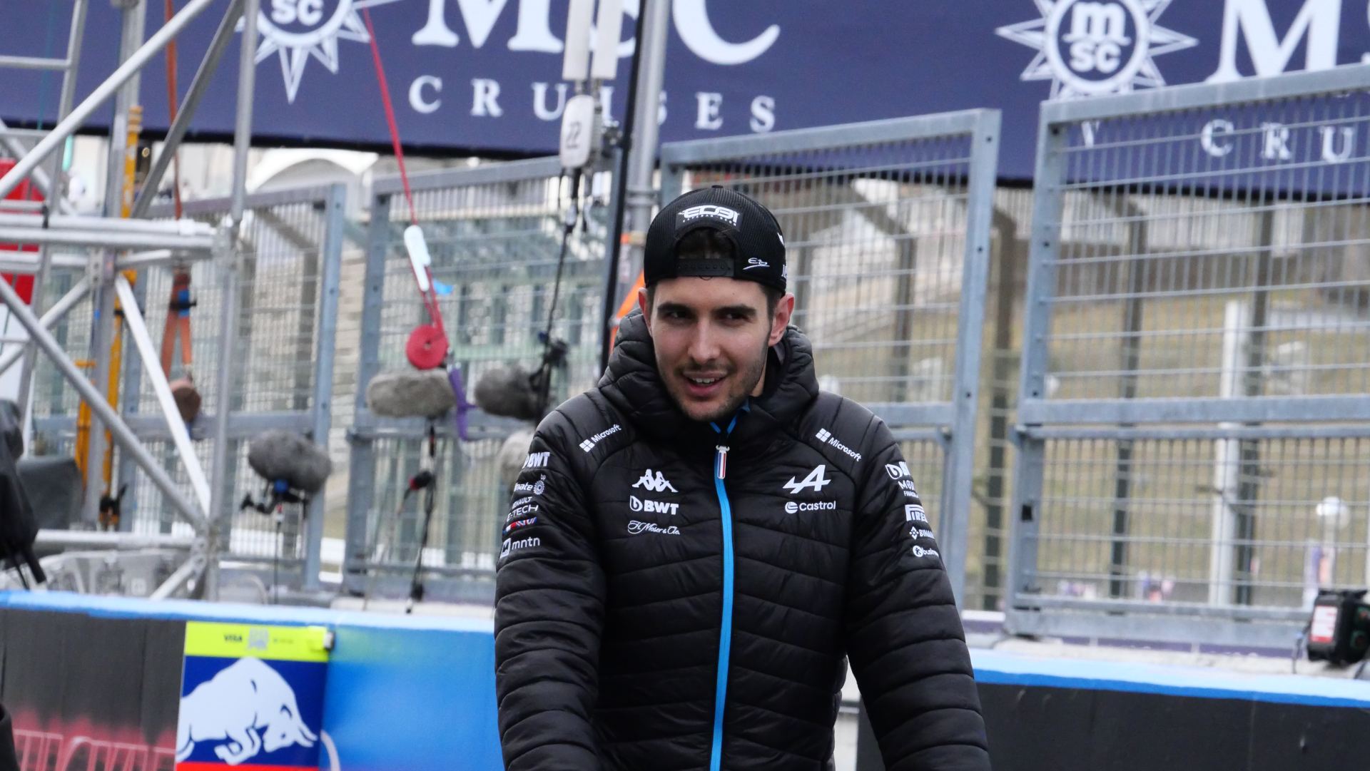 Skandal w F1! Bolid Ocona złamał przepisy. Sędziowie byli bezlitośni!