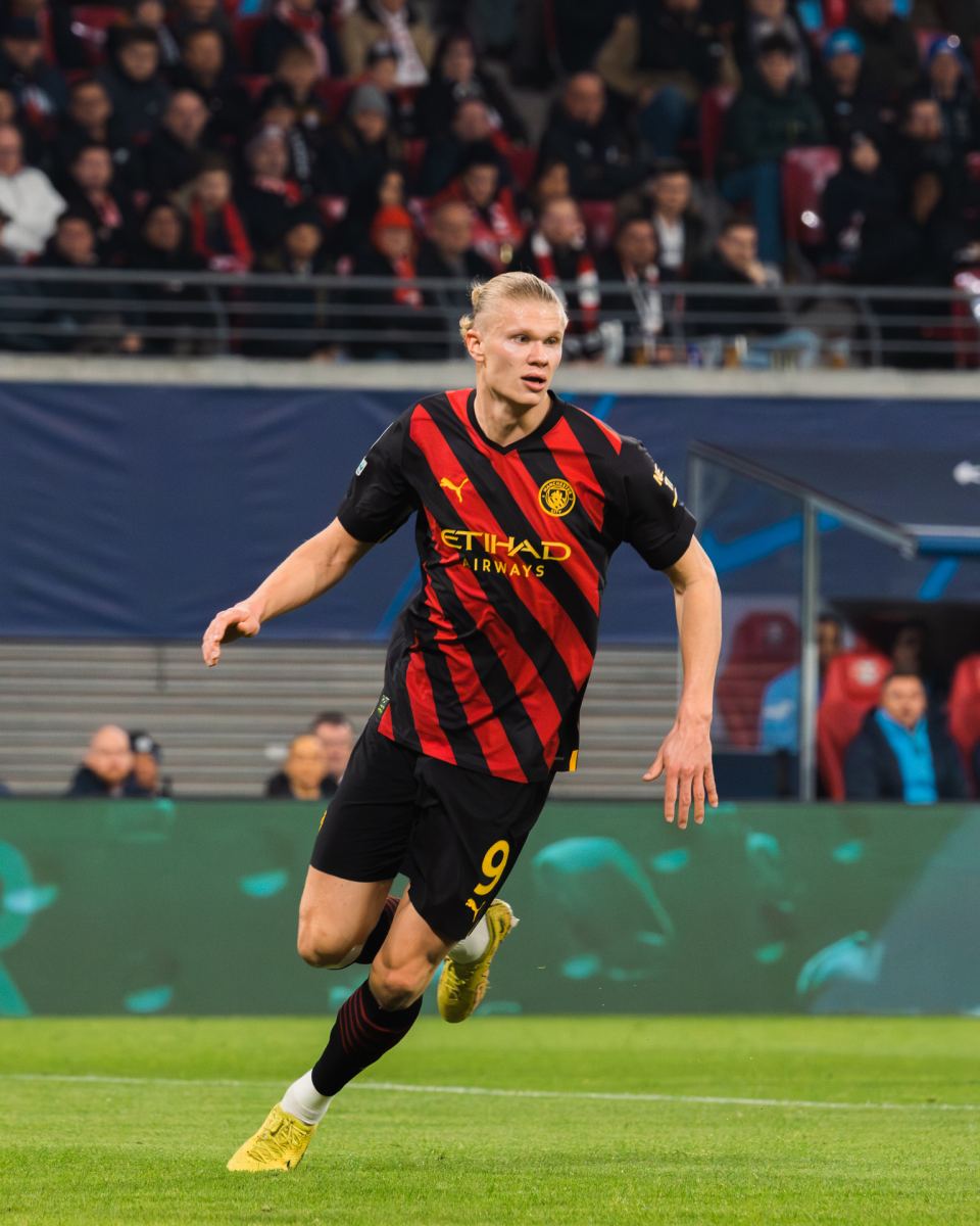 Imponujący wyczyn Haalanda! Norweski gigant miażdży rekord legendy