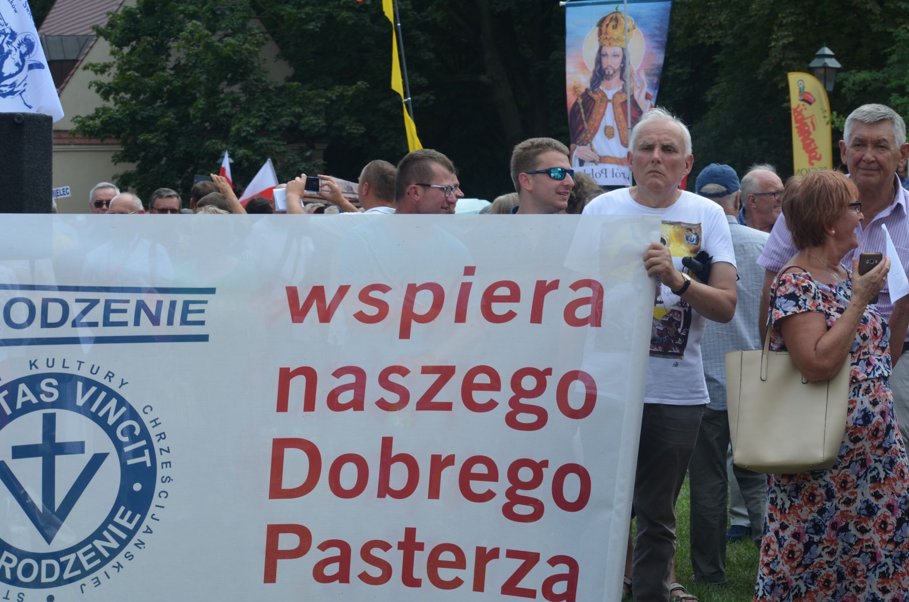 Abp Jędraszewski w Limanowej: Analiza przesłania o pokoju i zagrożeniach dla Polski