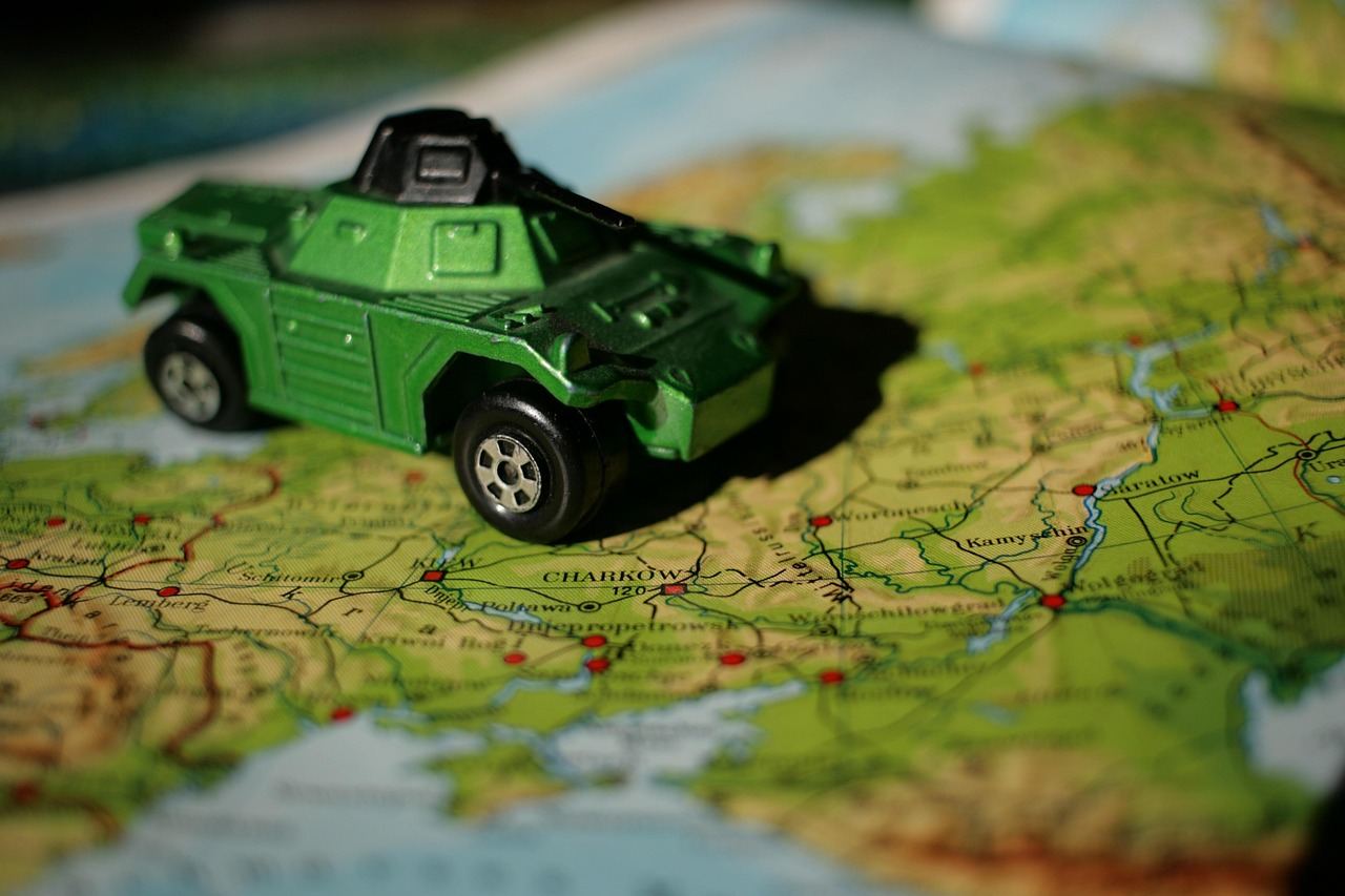 Polska poderwała F-16? Analizujemy falę dezinformacji i oficjalne stanowisko wojska