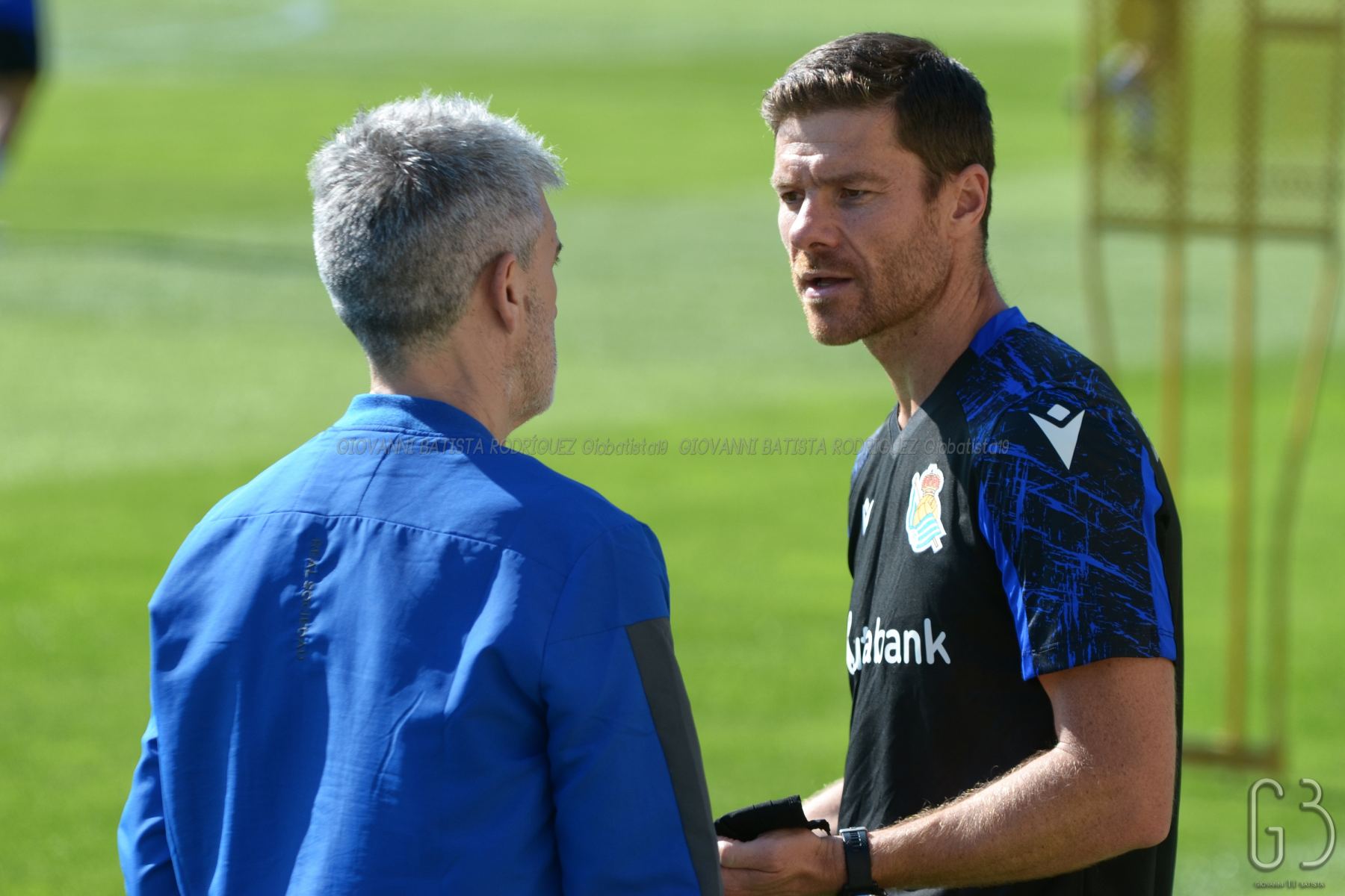 Kabaret na konferencji Realu! Zobacz, co dostał Xabi Alonso po meczu Ligi Mistrzów!