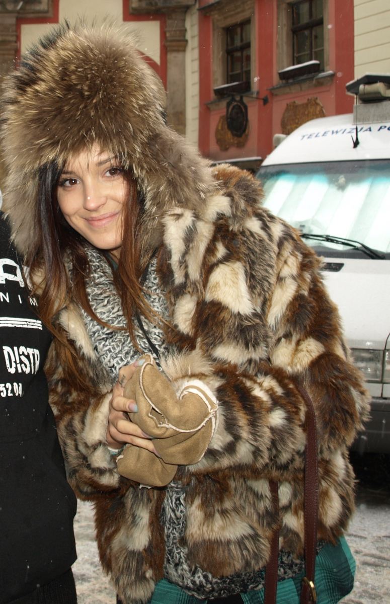 Uśmiechnięta Marina na trybunach Barcelony. Ten uśmiech nie trwał długo